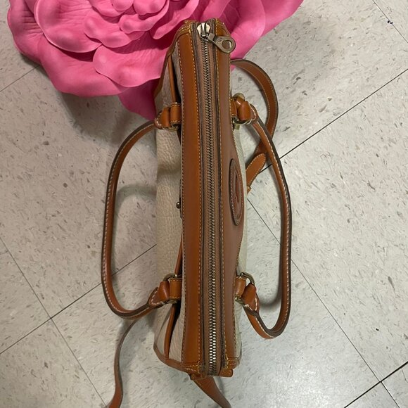 Vintage DOONEY & BOURKE All Weather Leather Bag Pebbled w/ Top Handles Crossbody - Picture 12 of 15